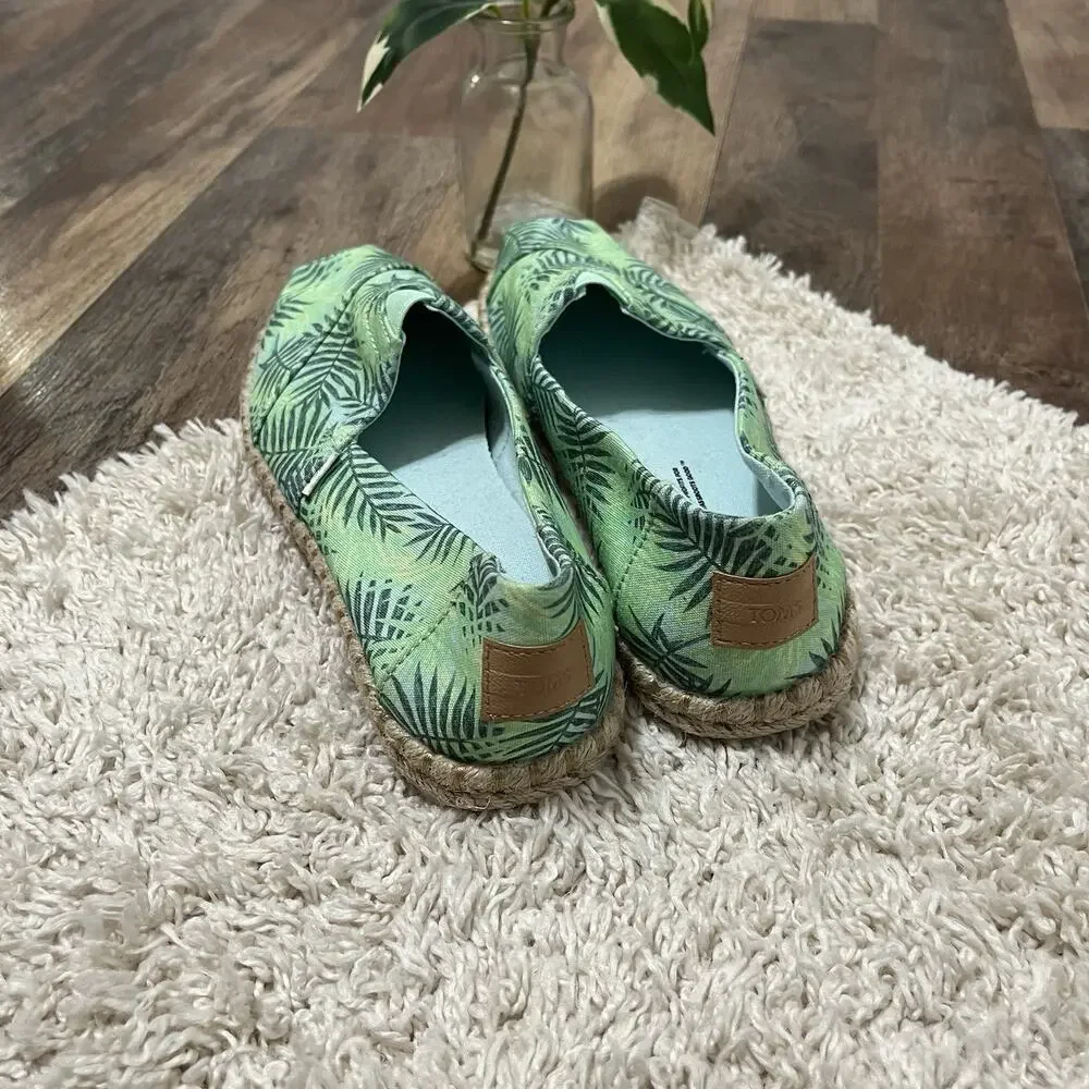 TOMS Women's 5 Tropical Palm Leaf Alpargata Rope Espadrilles Canvas Flats NWOT